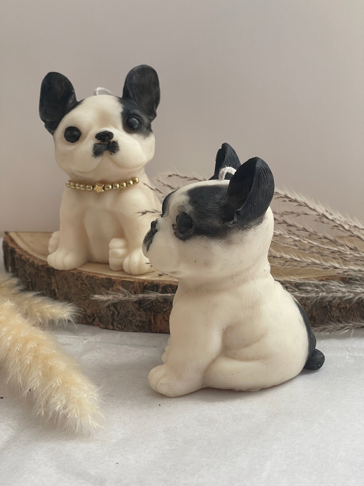 Bougie décorative - Petit Bouledogue Français | Fait main avec amour