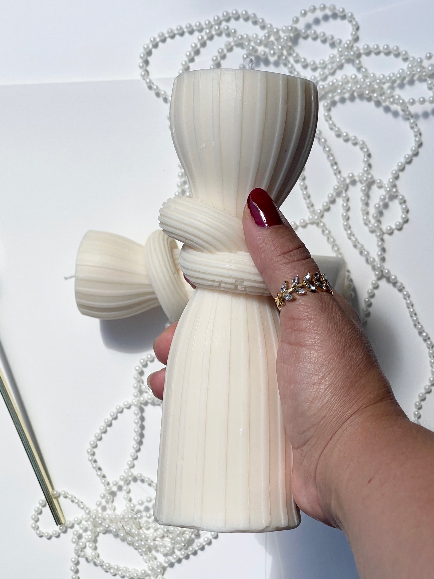 Bougie sculptée – Étreinte