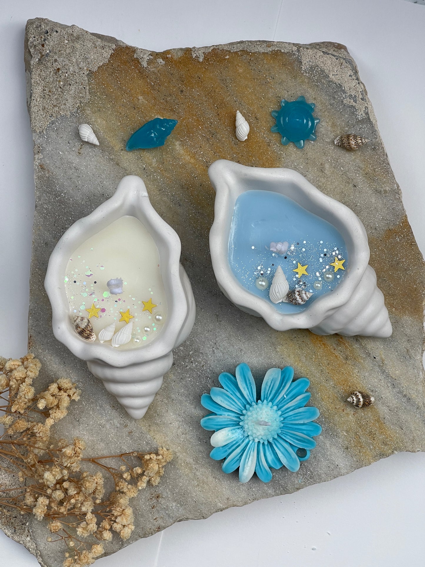 Bougie artisanale en coquillage – Fait main en jesmonite & cire parfumée