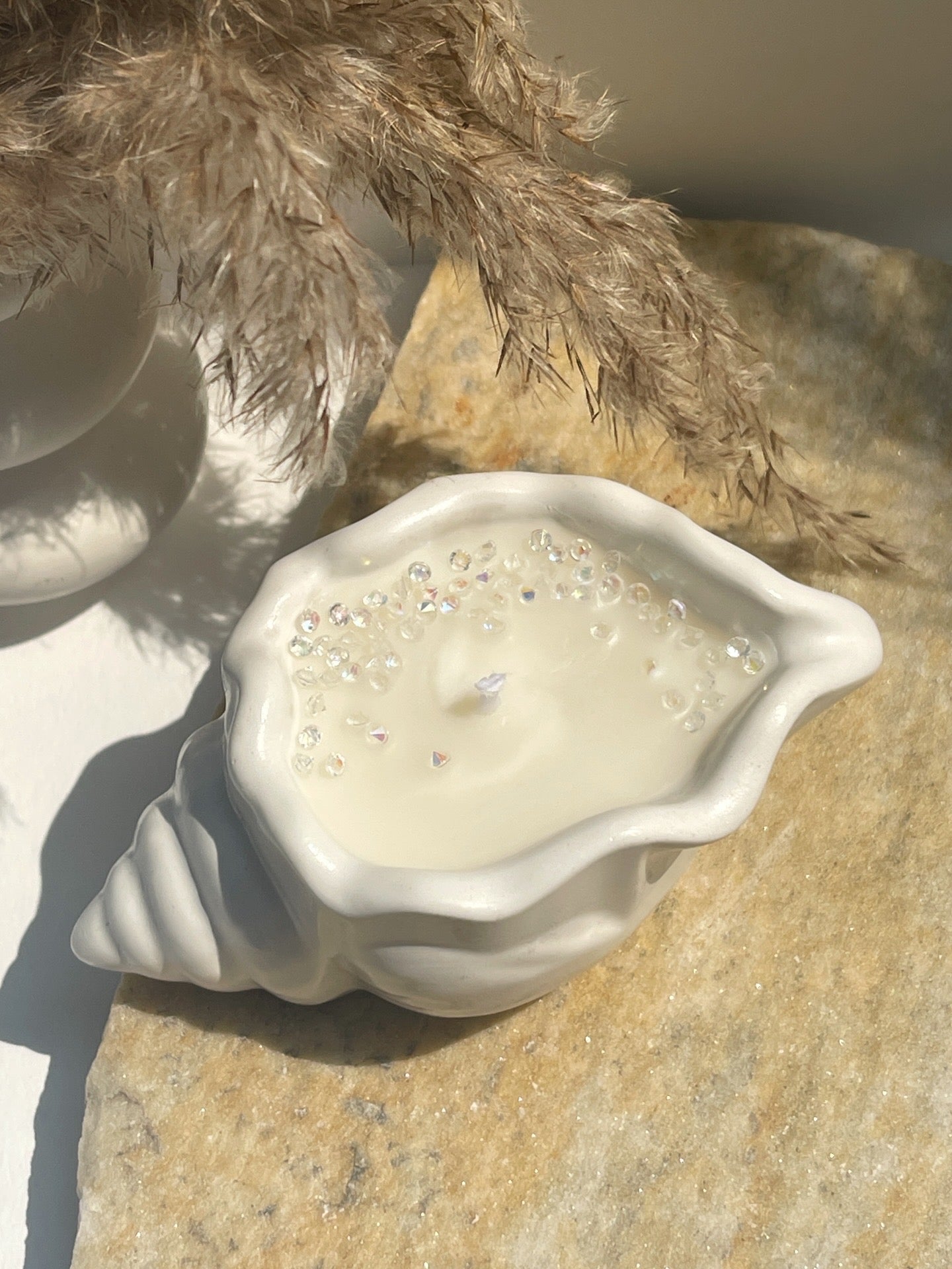 Bougie coquillage artisanale – Cire de soja parfumée & décor marin