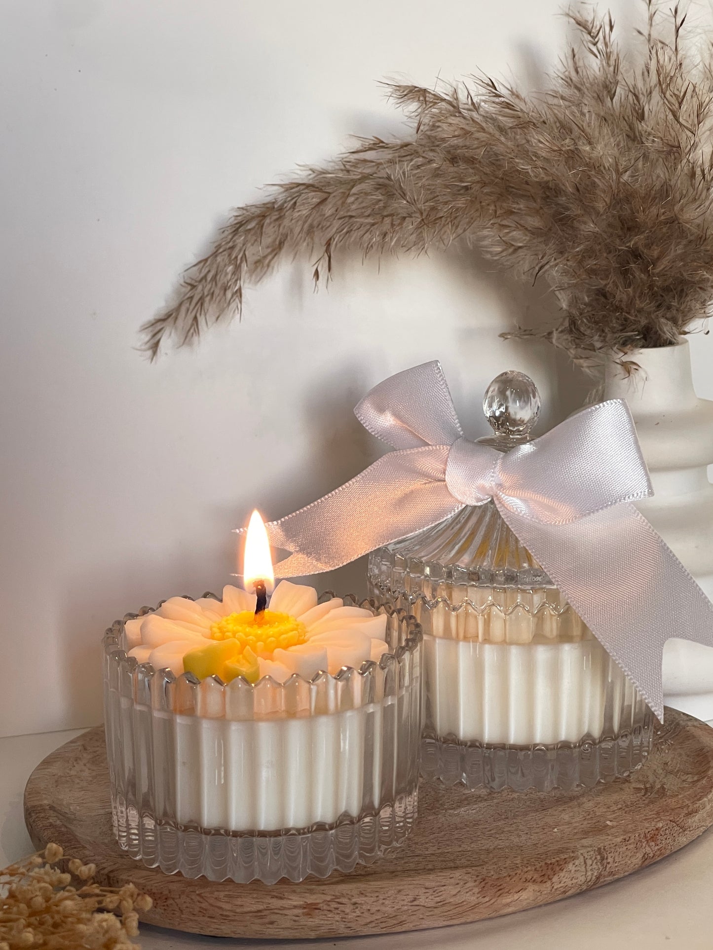 Bougie Marguerite en Pot de Verre – Cadeau Élégant ou Souvenir Invités