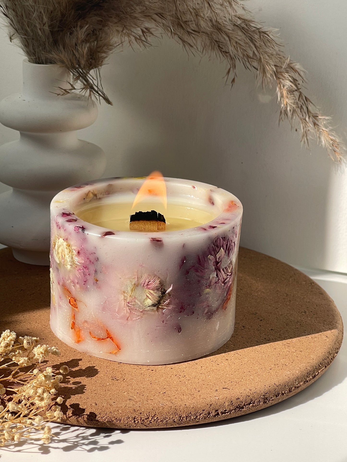 Bougie florale double couche – Fleurs séchées & cire de soja – 215g
