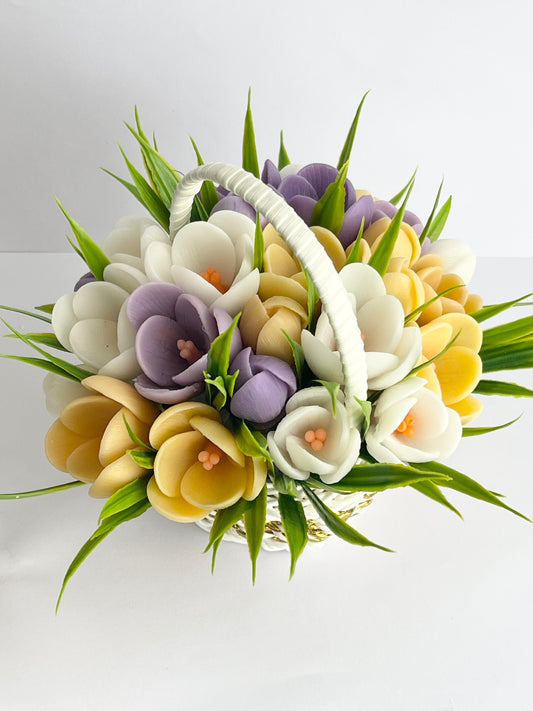 Crocus du Printemps – Fleurs en Savon Artisanales Fait Main. Petit Panier Décoratif