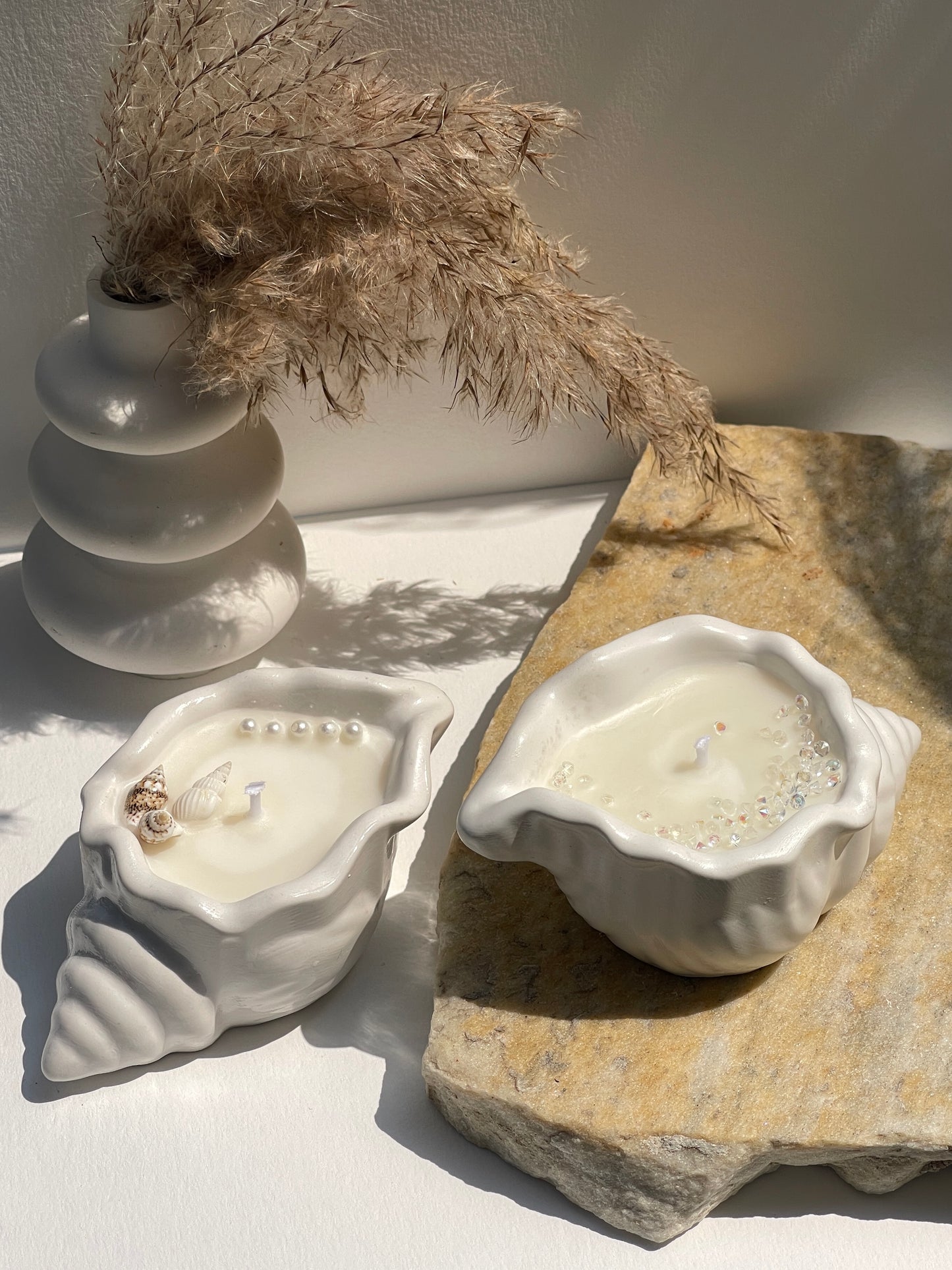 Bougie coquillage artisanale – Cire de soja parfumée & décor marin