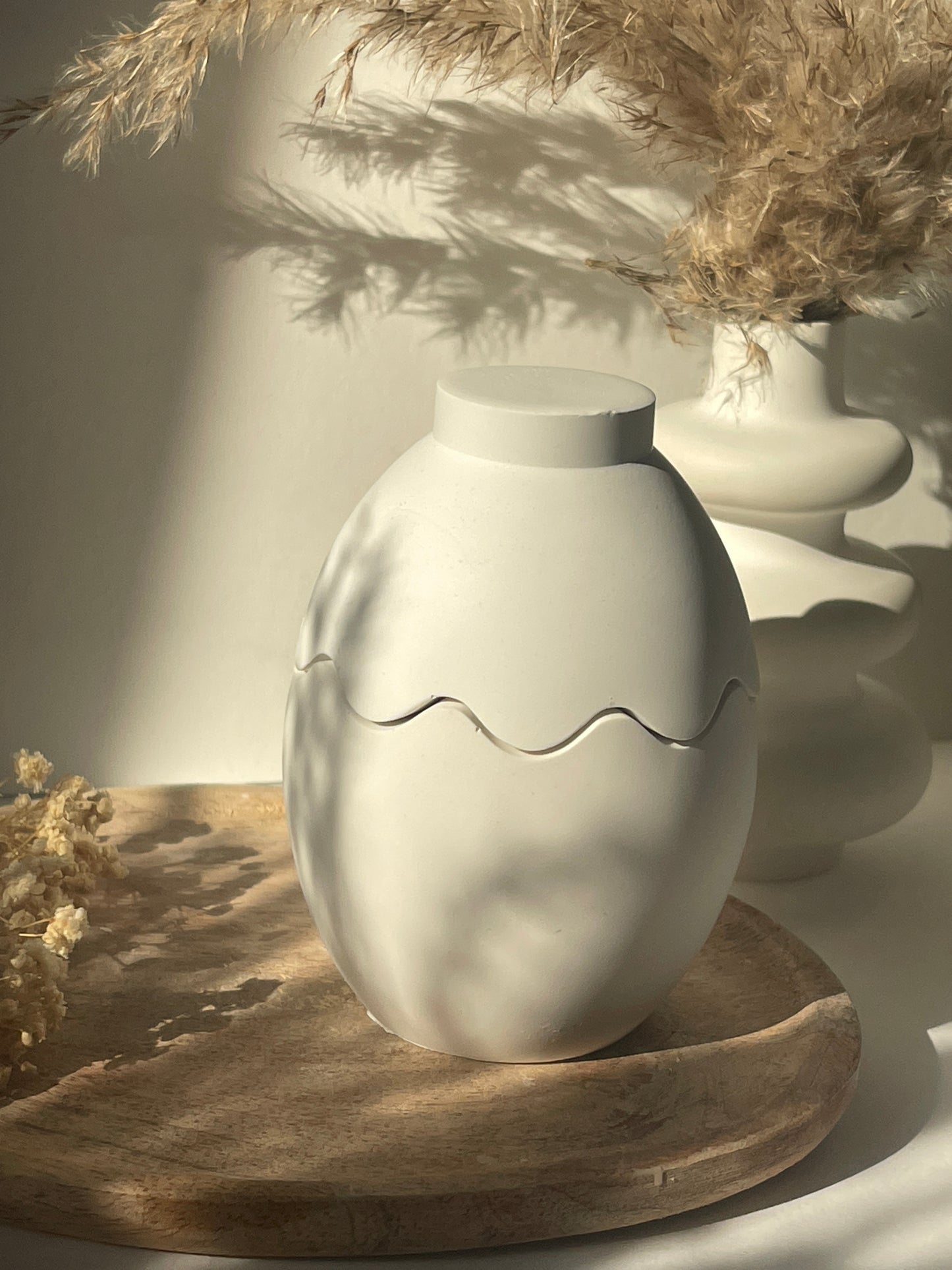 🐣 Bougie œuf en pot Jesmonite – Édition Pâques