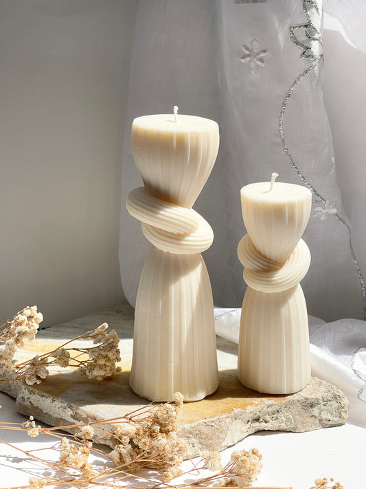Bougie sculptée – Étreinte